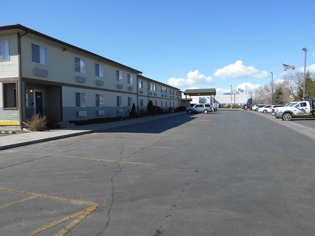 Days Inn By Wyndham Billings Εξωτερικό φωτογραφία