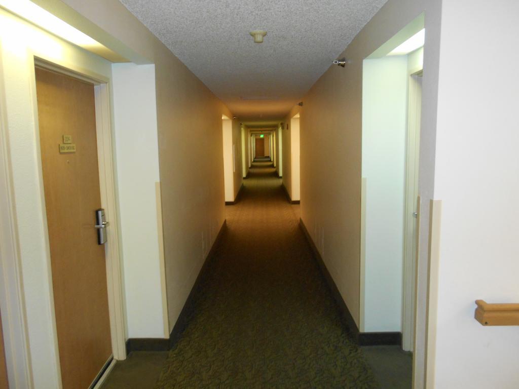 Days Inn By Wyndham Billings Εξωτερικό φωτογραφία